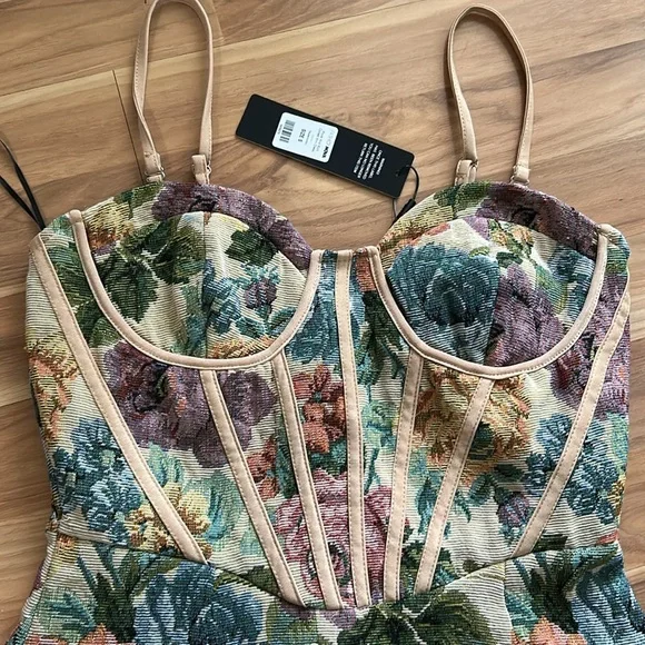 Floral Bustier Dress - Picture 3 of 12